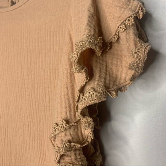 Tan Ruffle sleeve blouse Size Small- 100% cotton - Picture 5 of 8